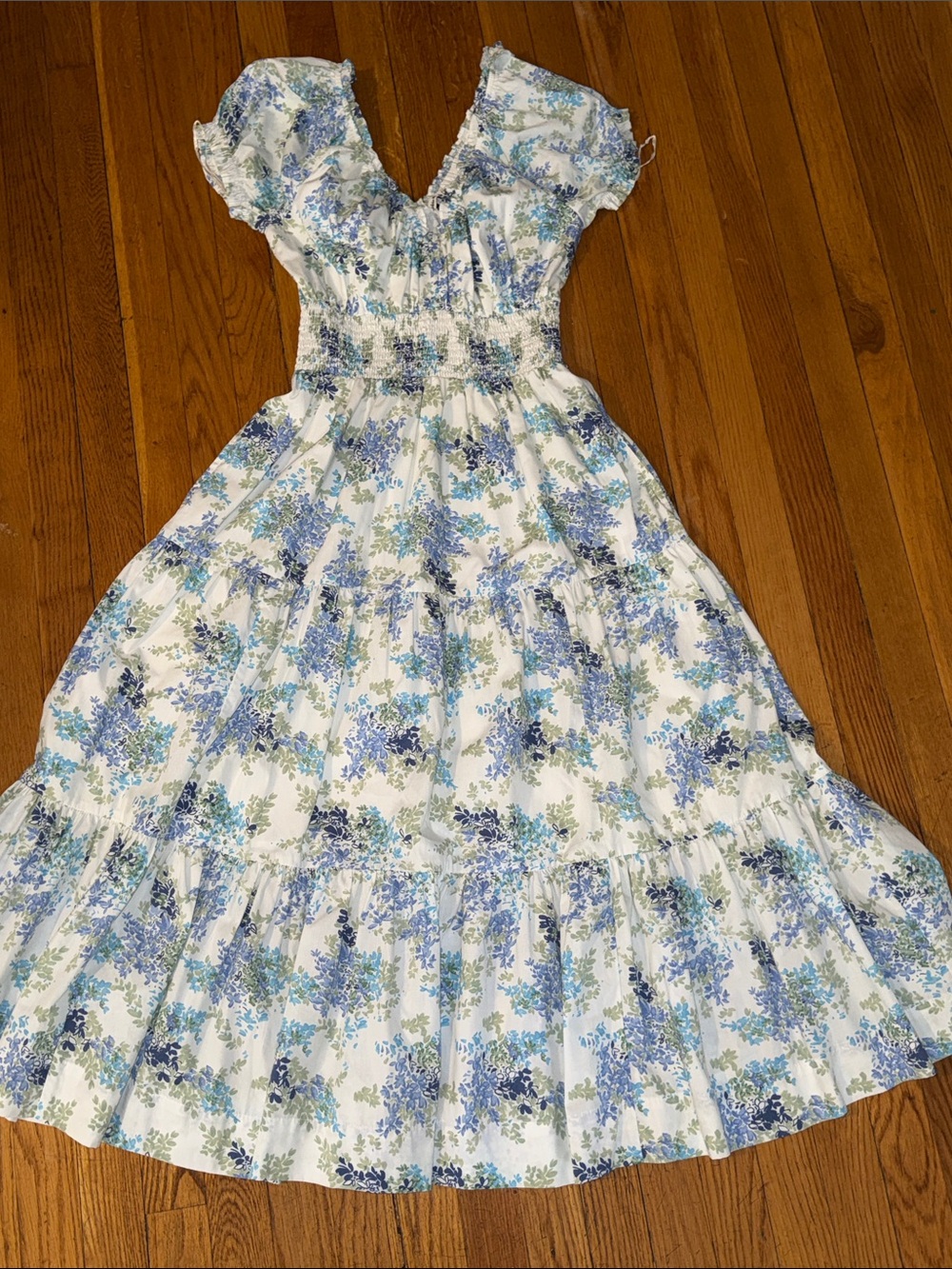 Abercrombie & Fitch Blue and White Floral Tiered smocked midi Dress M Tall